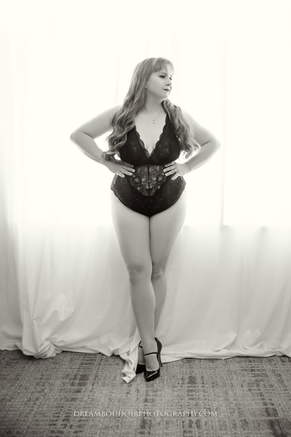 How to Pose Plus Size Women for Boudoir Photos | Shutterbug